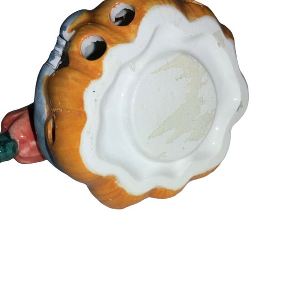 Ceramic Scarecrow Tea-light Candle Holder— 5 inch - Picture 5 of 6